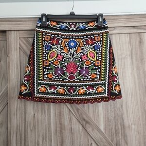 Women's Lulu's Embroidered Skirt Size XS